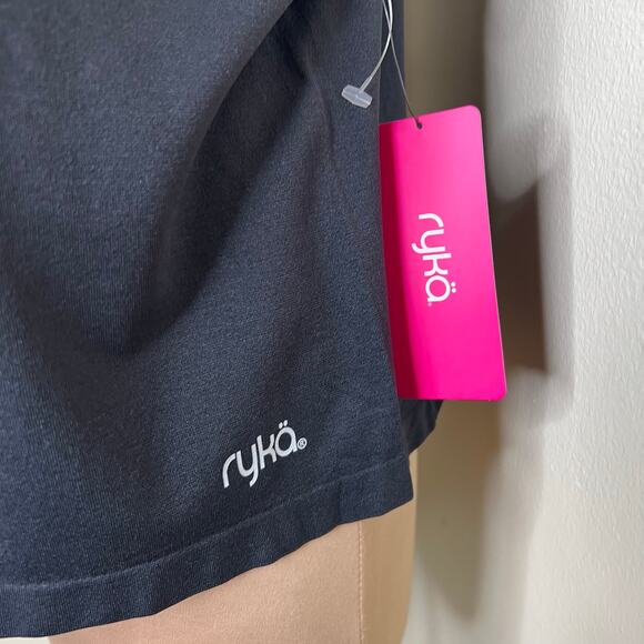 Ryka Athletic Muscle Tank Top XL Womens Seamless Black Workout Fitness Gym New - Picture 5 of 7